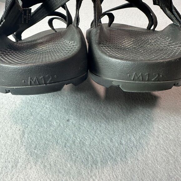 Chaco Sandals Mens 12 Z2 Classic Black Toe Loop Walking Hiking Ankle Strap - Picture 6 of 8